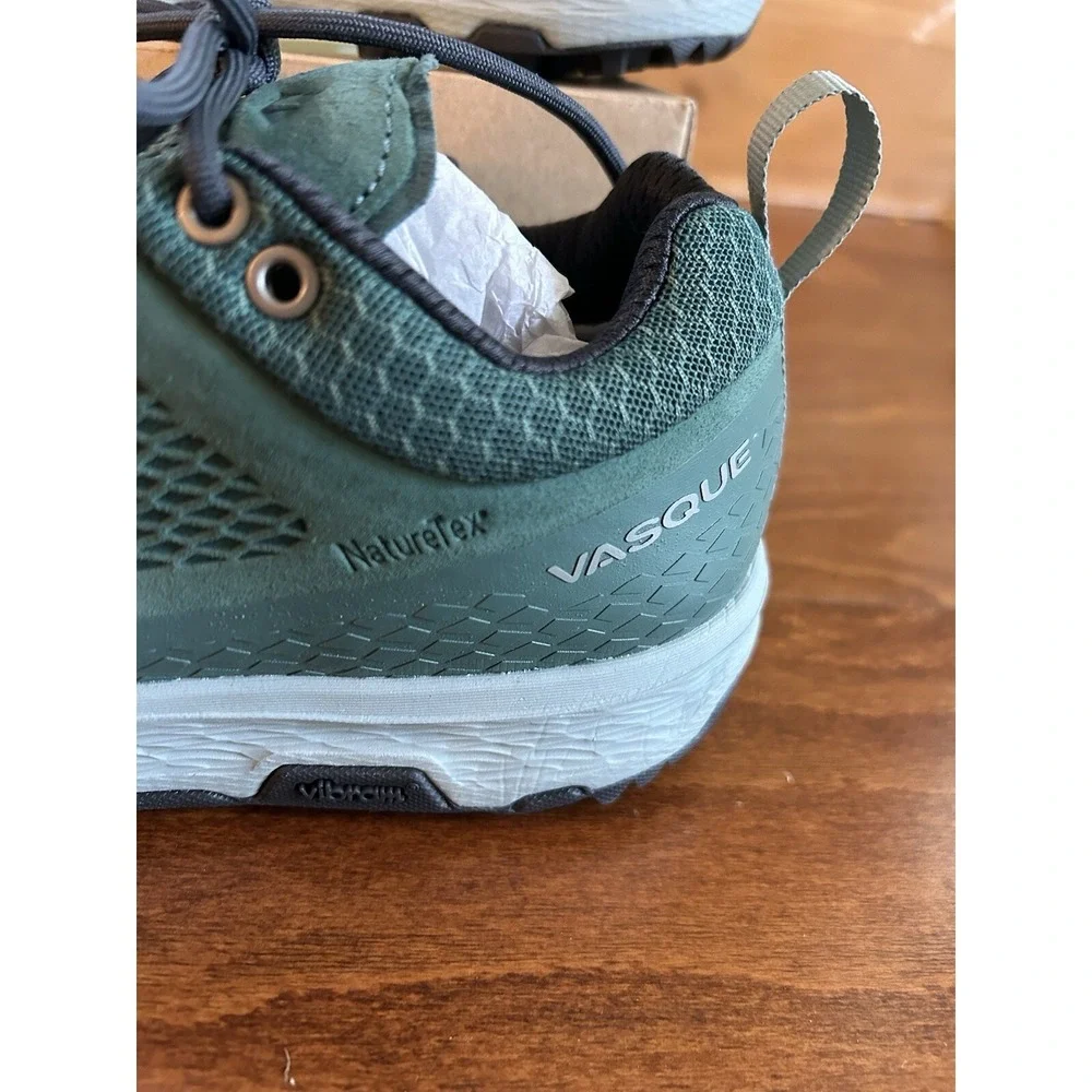 Vasque women breeze